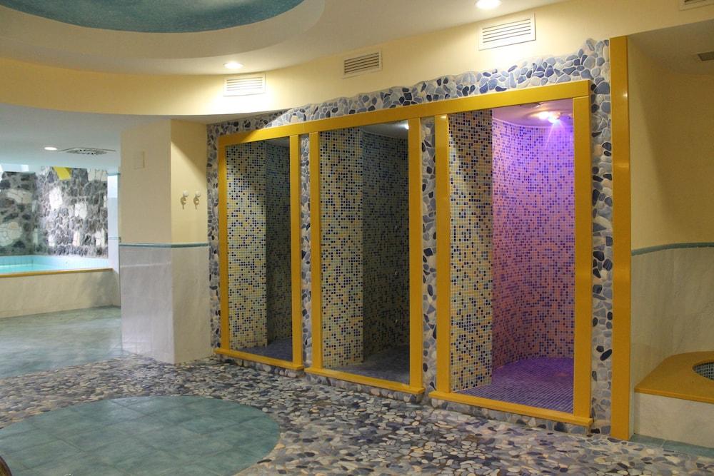 Hotel Terme Alexander 이스키아 외부 사진