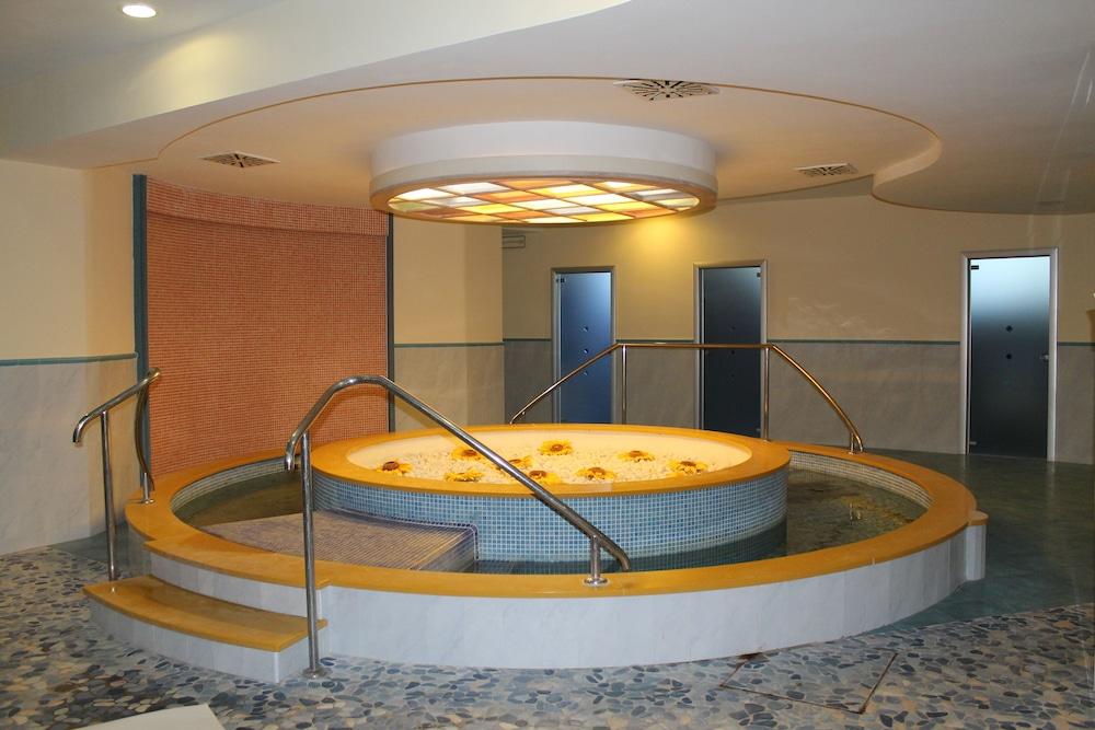 Hotel Terme Alexander 이스키아 외부 사진