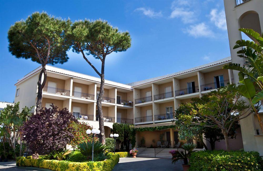 Hotel Terme Alexander 이스키아 외부 사진