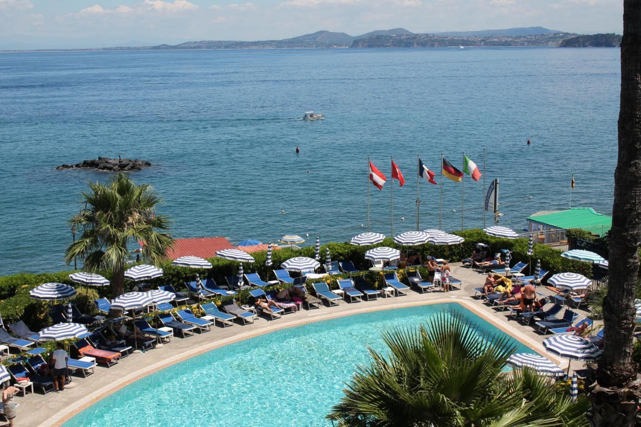 Hotel Terme Alexander 이스키아 외부 사진